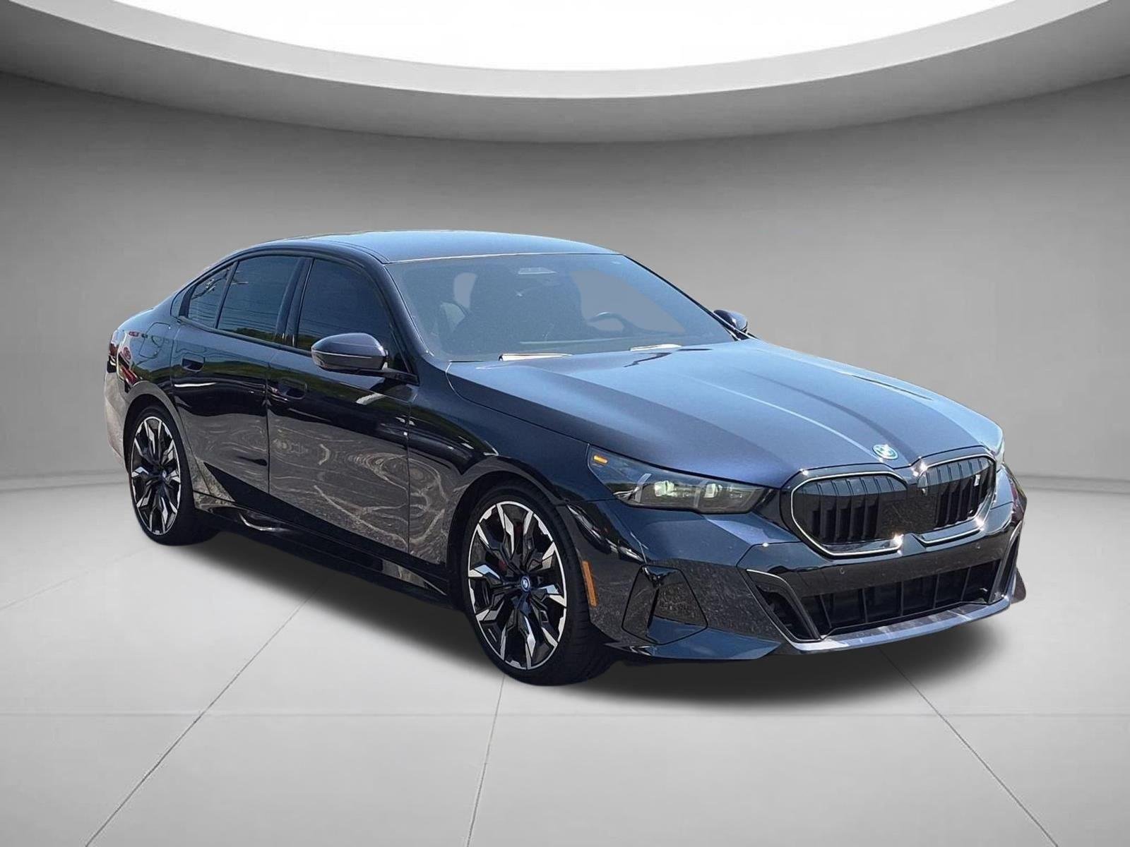 Used 2025 Carbon Black Metallic BMW xDrive40 image 7