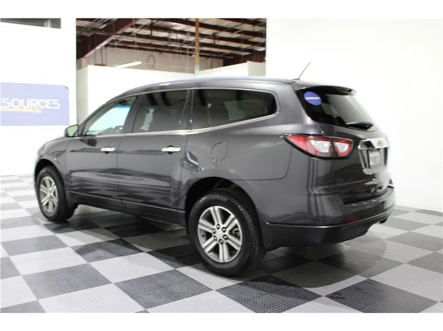 Used 2015 Tungsten Metallic Chevrolet LT image 6