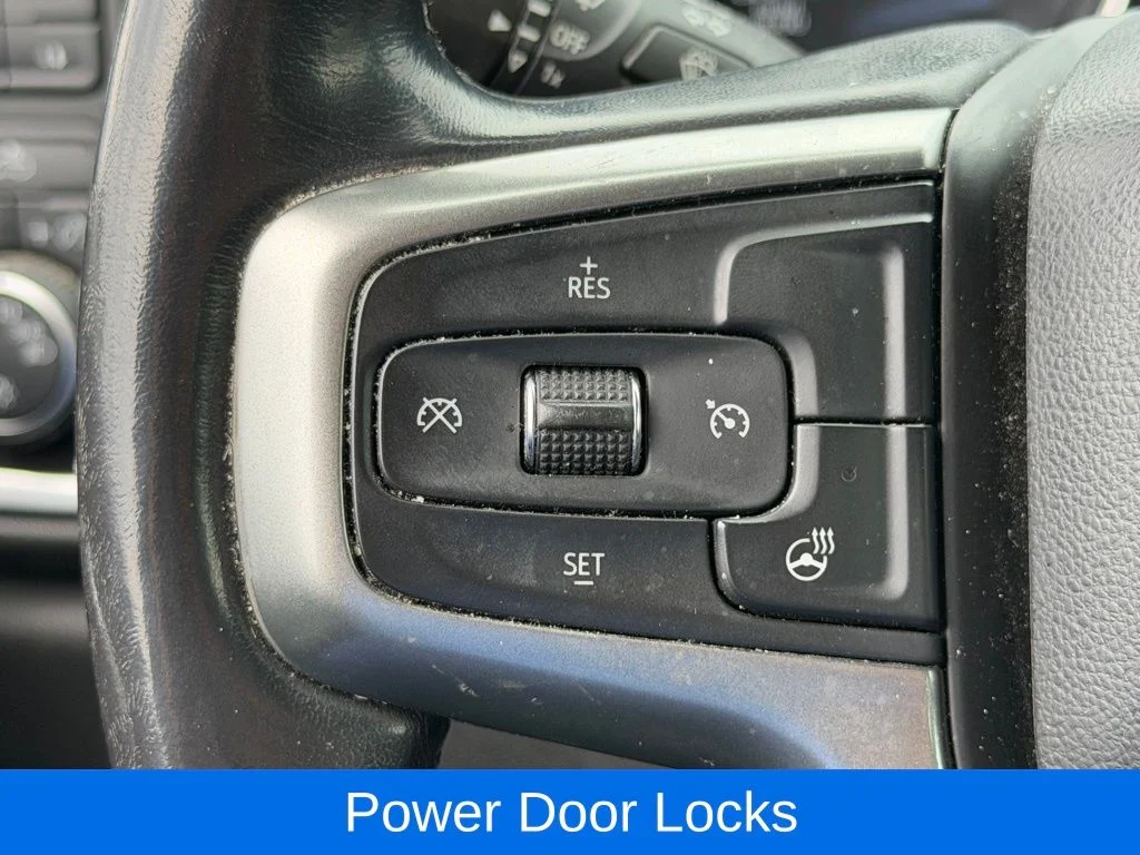Used 2021 Silver Chevrolet LT image 37