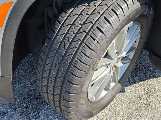 Used 2023 Gray Chevrolet LT Leather image 26
