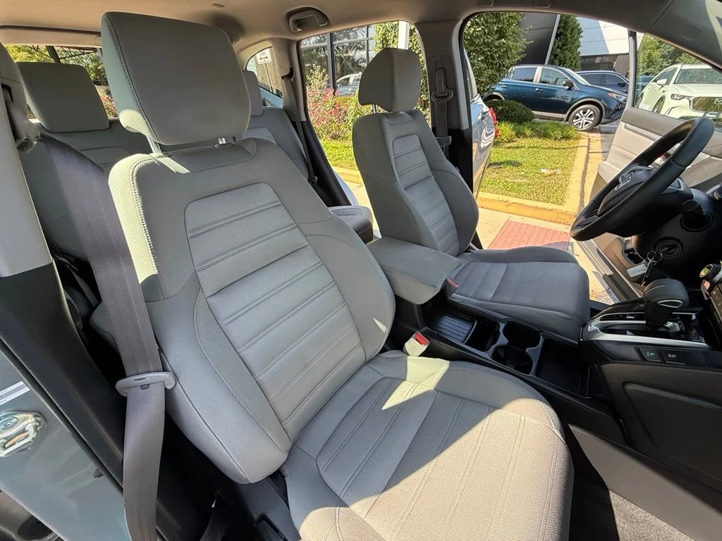 Used 2020 Silver Honda LX image 29