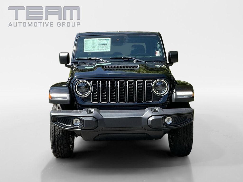 New 2025 Black Clear-Coat Exterior Paint Jeep Sport S image 2