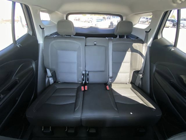 Used 2023 Sterling Metallic GMC SLE image 21