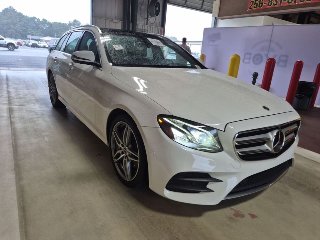 Used 2019 White Mercedes-Benz E 450 image 1