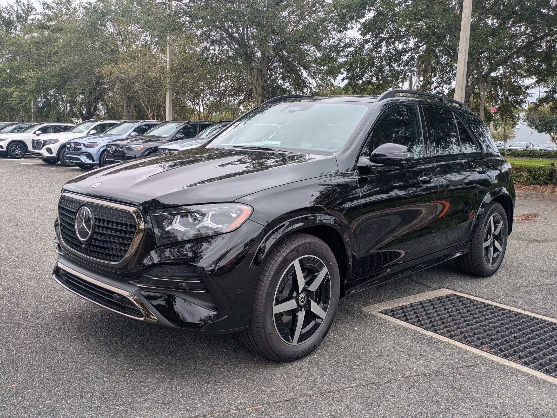 New 2027 Black Mercedes-Benz GLE 450 image 7