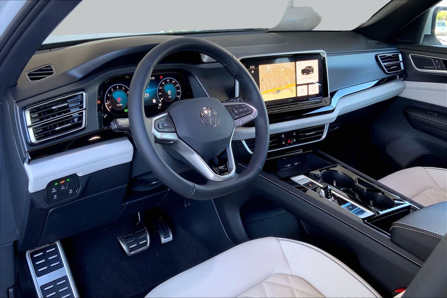 2026 Volkswagen Atlas Cross Sport SEL Premium R-LINE - Photo 8