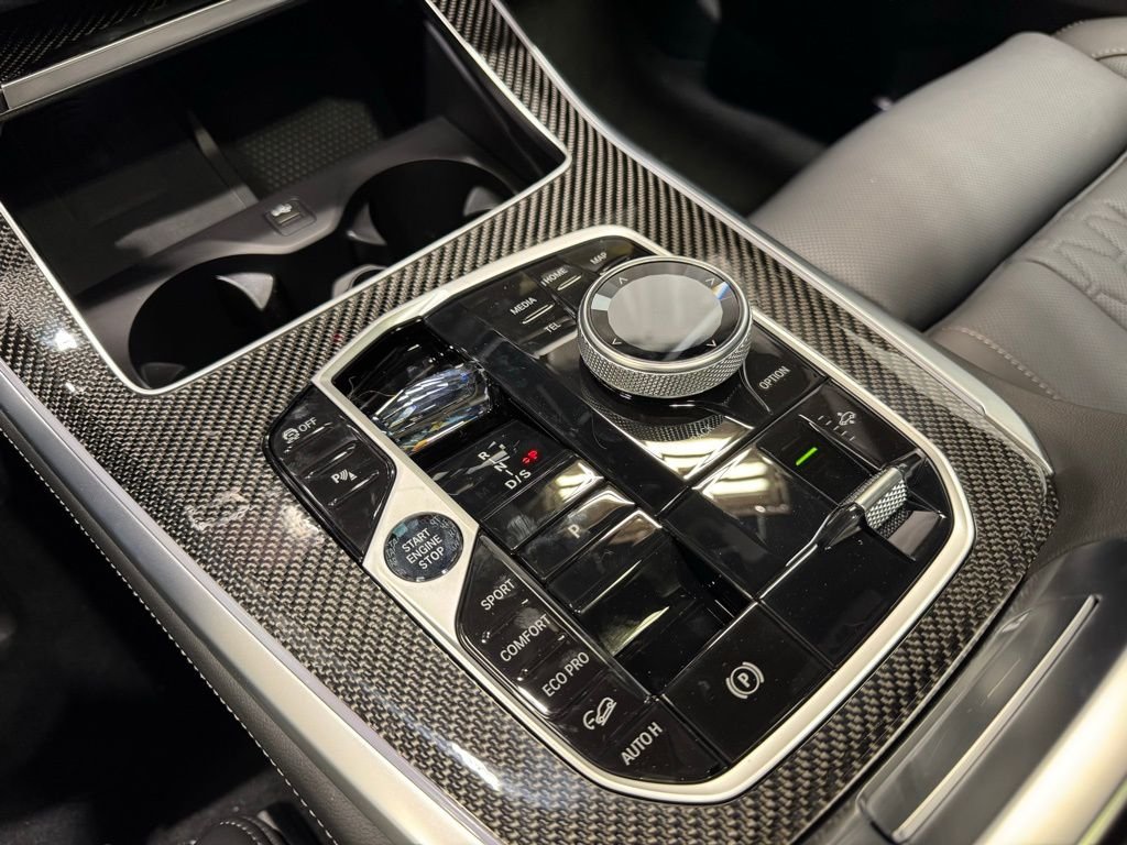 Used 2026 Gray BMW M60i image 10