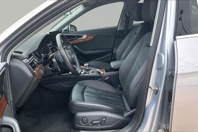 Used 2023 Silver Audi 40 Premium image 27