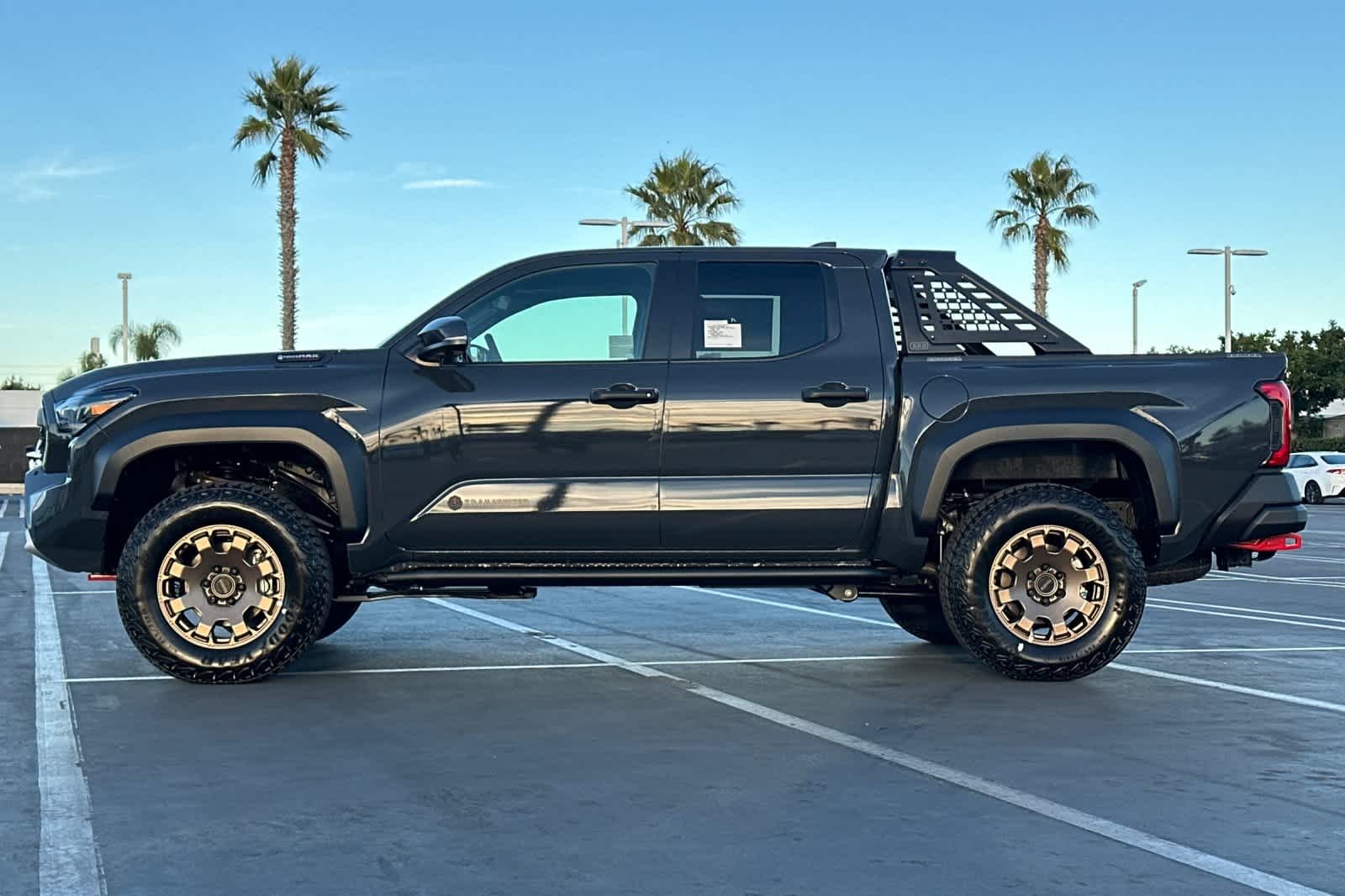 2025 Toyota Tacoma Trailhunter - Photo 7