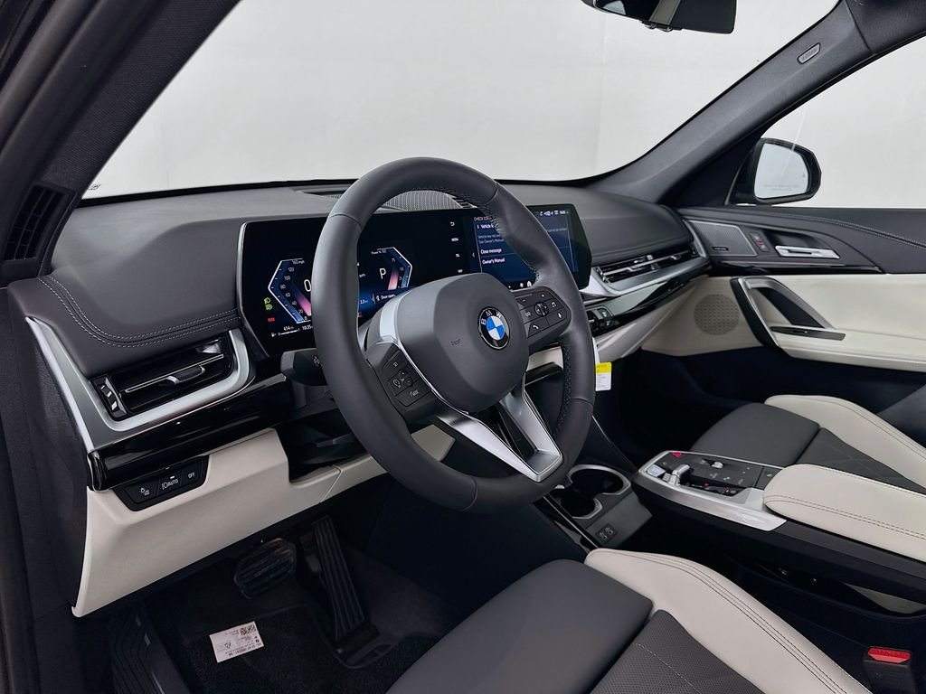 Used 2026 Black Sapphire Metallic BMW xDrive28i image 9