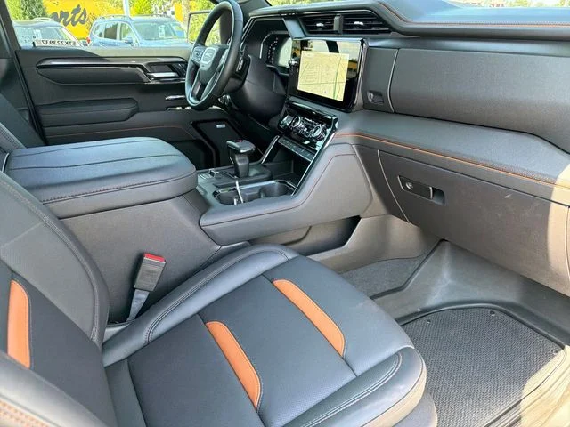 Used 2026 White GMC AT4 image 24