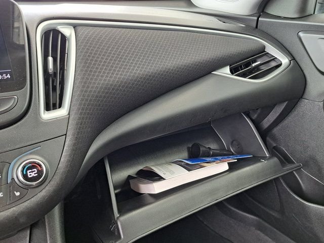 Used 2024 White Chevrolet LT image 20