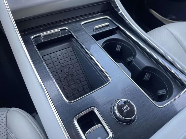 Used 2025 Infinite Black Metallic Lincoln Premiere image 47