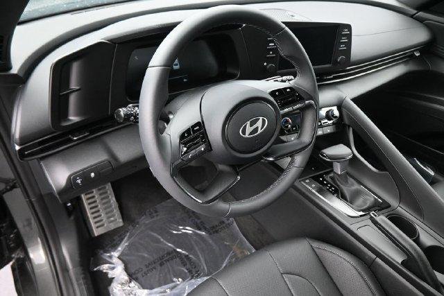 New 2026 Gray Hyundai SEL Sport Plus image 17