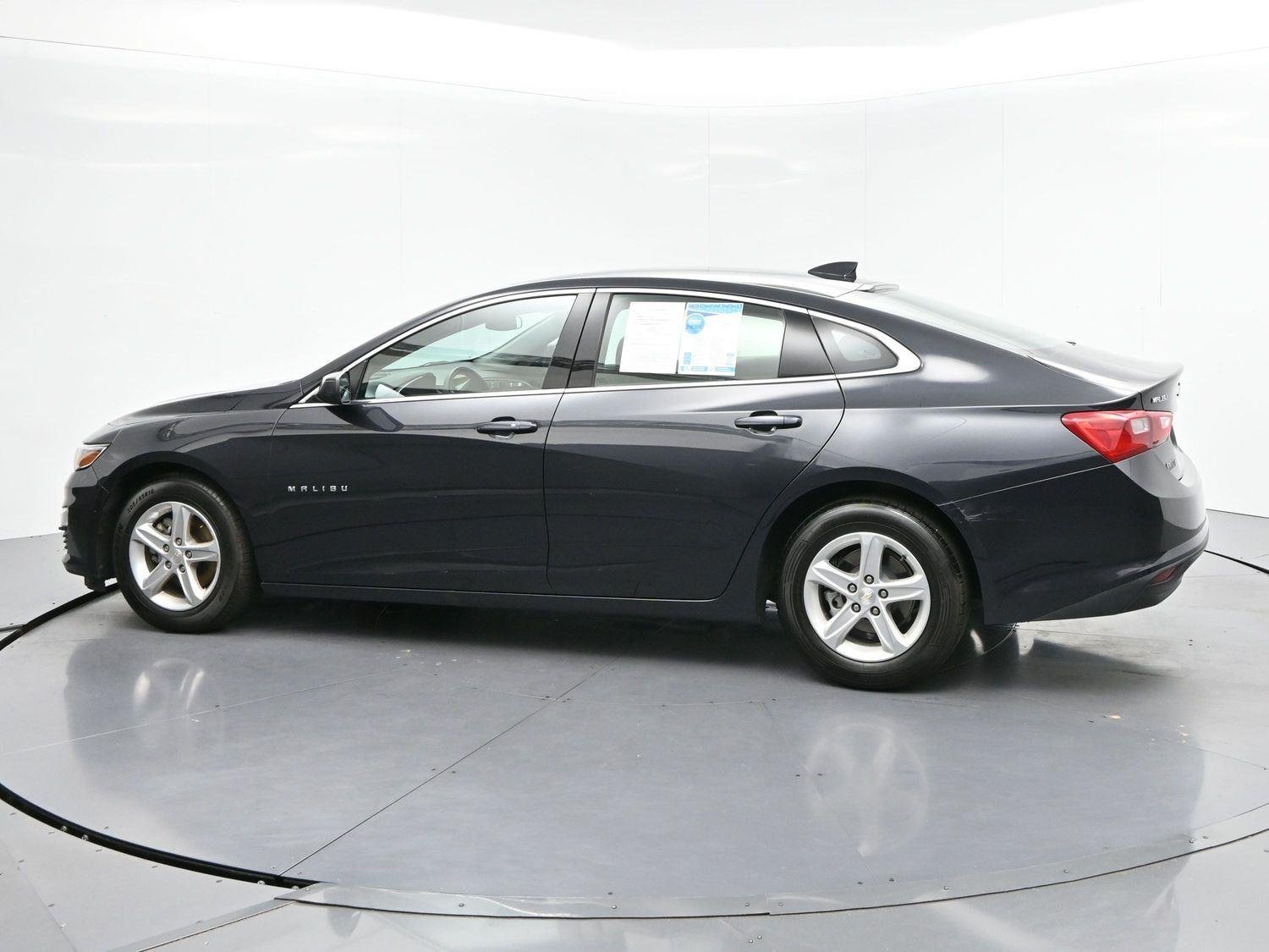 Used 2023 Dark Ash Metallic Chevrolet LT image 5