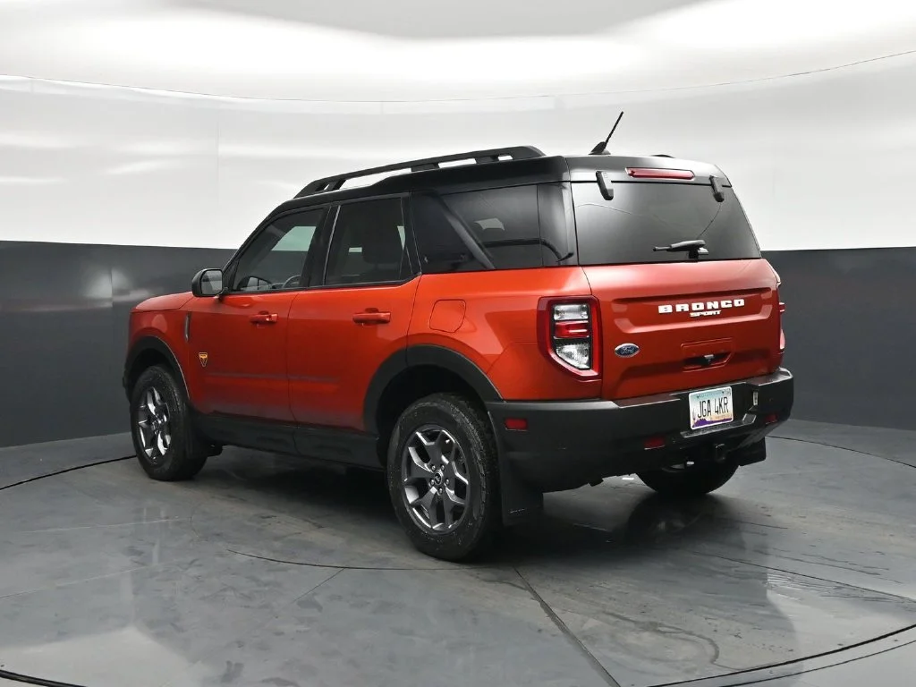 Used 2023 Red Ford Badlands image 6
