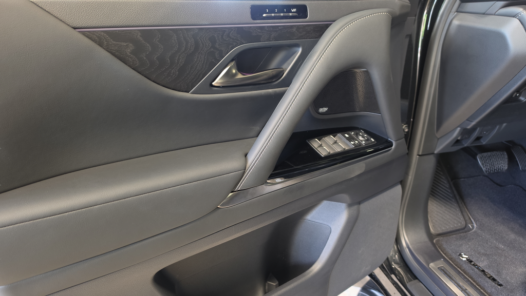 New 2026 Caviar Lexus  600 LUXURY image 11
