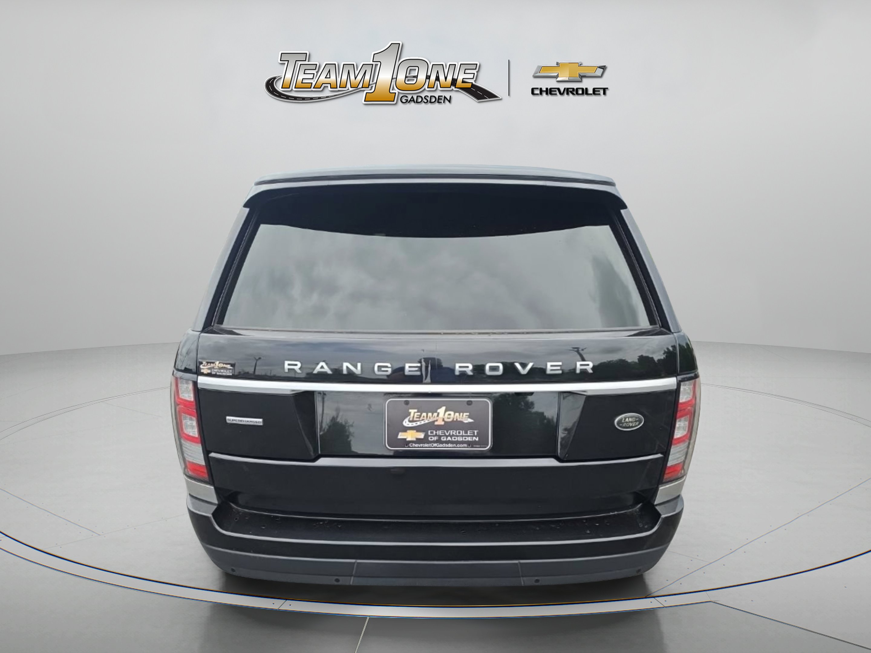 Used 2015 Santorini Black Metallic Land Rover Supercharged image 6