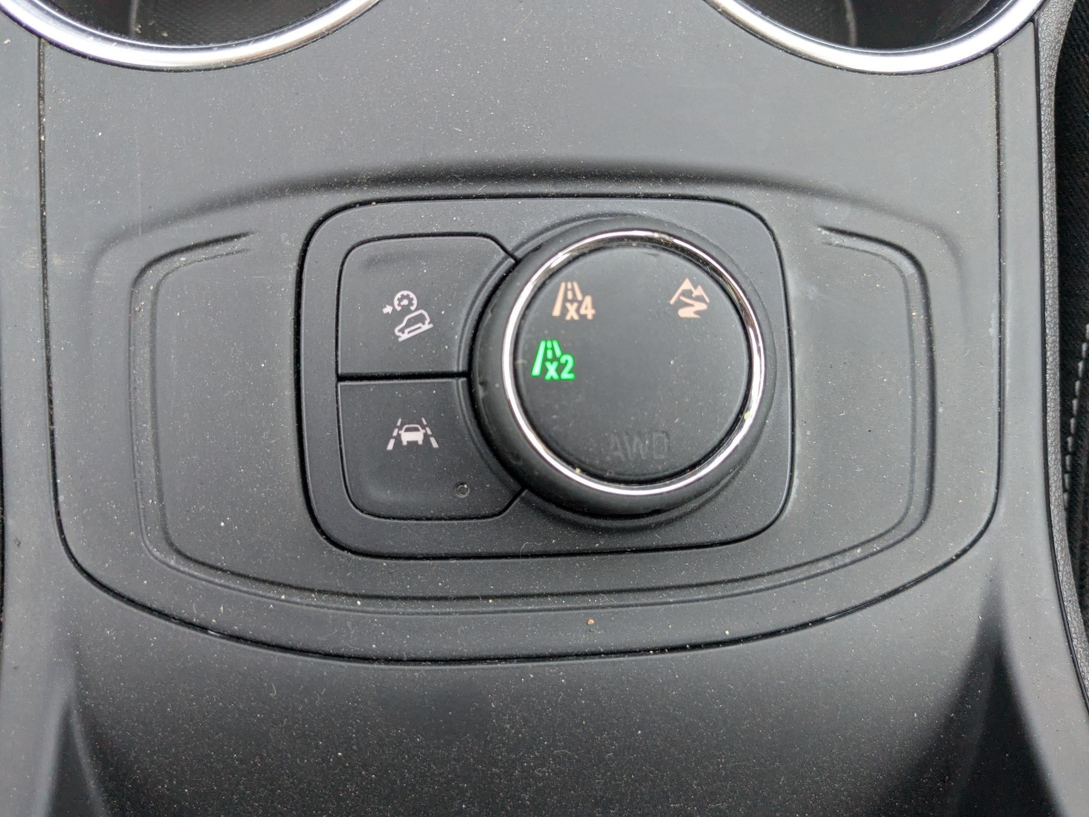 2024 GMC Terrain SLE - Photo 27
