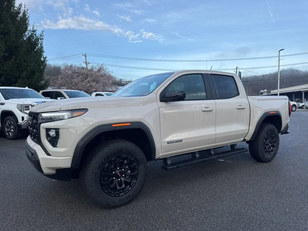 2026 GMC Canyon 4WD Elevation Crew Cab Short Box's photo