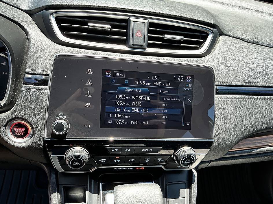 Used 2022 Silver Honda EX image 17