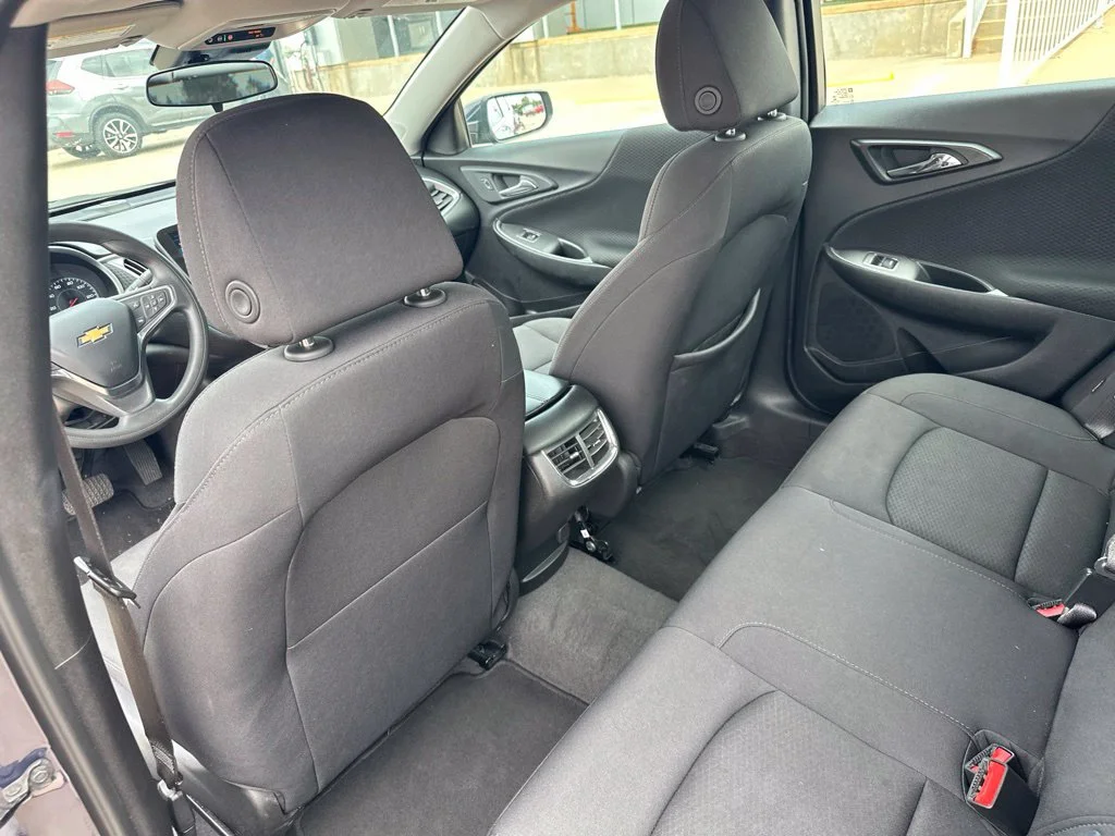 Used 2025 Black Chevrolet LT image 26