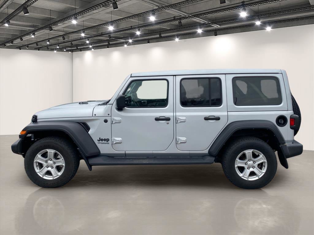 Used 2022 Silver Zynith Clearcoat Jeep Unlimited Sport S image 4