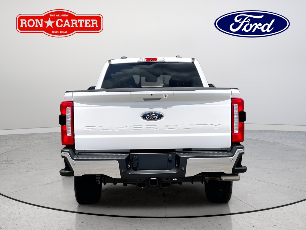 New 2026 Star White Metallic Tri-Coat Ford Lariat image 4