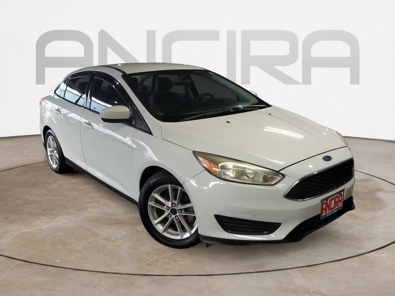 Used 2018 Oxford White Ford SE image 6