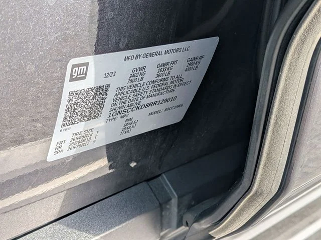 2024 Chevrolet Suburban LT - Photo 37