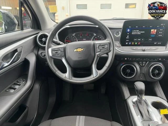 Used 2025 Black Chevrolet LT image 14