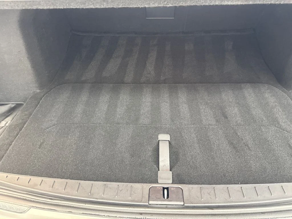 Used 2024 Silver Lucid Touring image 77