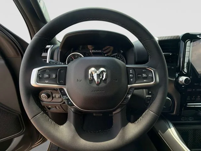 New 2026 Diamond Black Crystal Pearlcoat RAM Big Horn/Lone Star image 27
