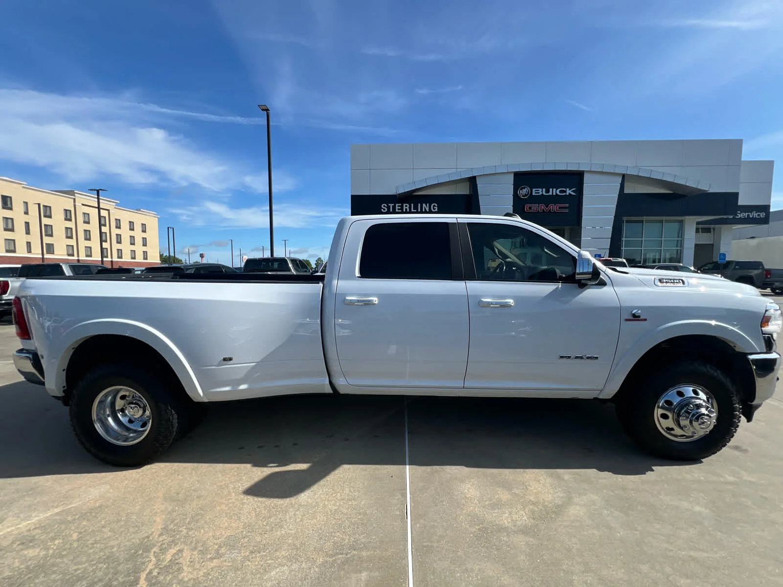 2022 RAM 3500 Laramie 4X4 Crew Cab LWB's photo
