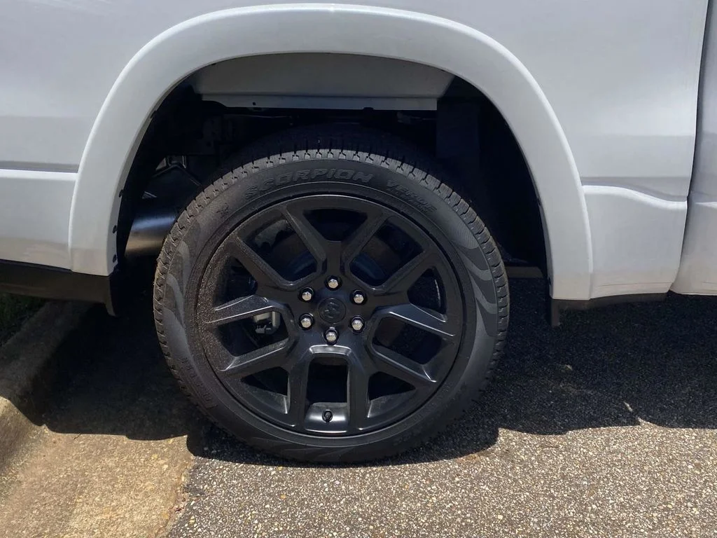 2026 RAM 1500 Laramie - Photo 37
