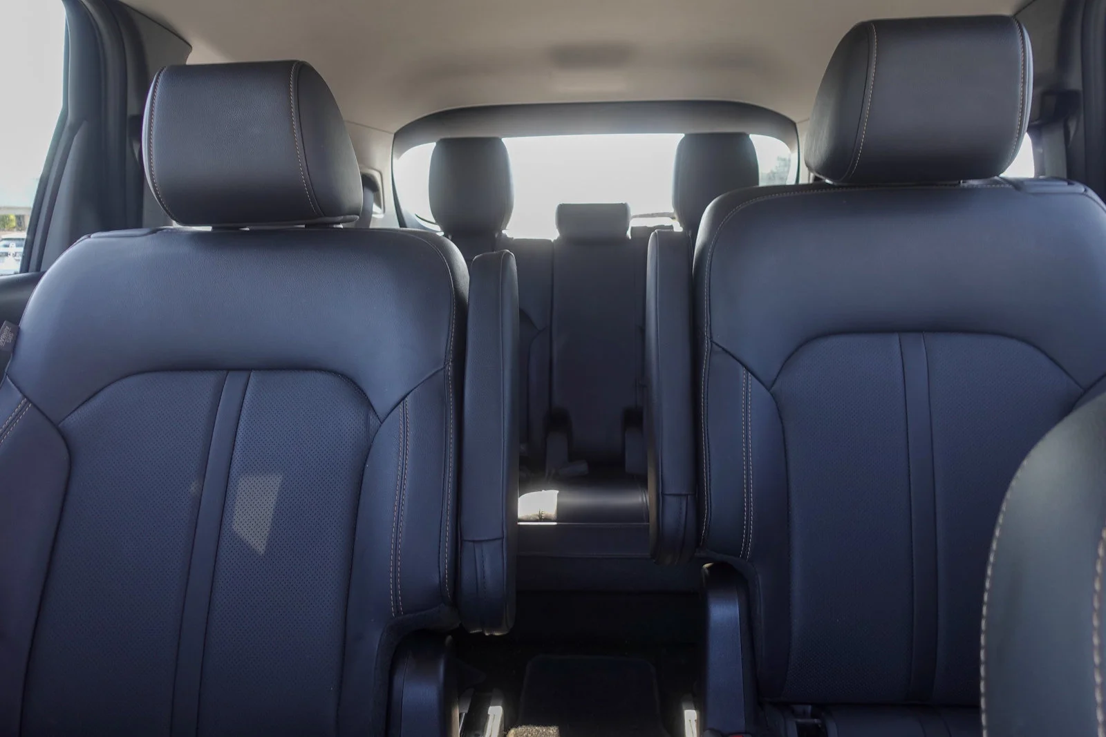 Certified Used 2024 Platinum Quartz Mazda Preferred image 15