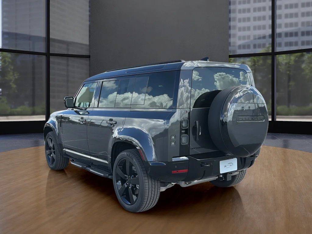 New 2026 Gray Land Rover X-Dynamic SE image 15