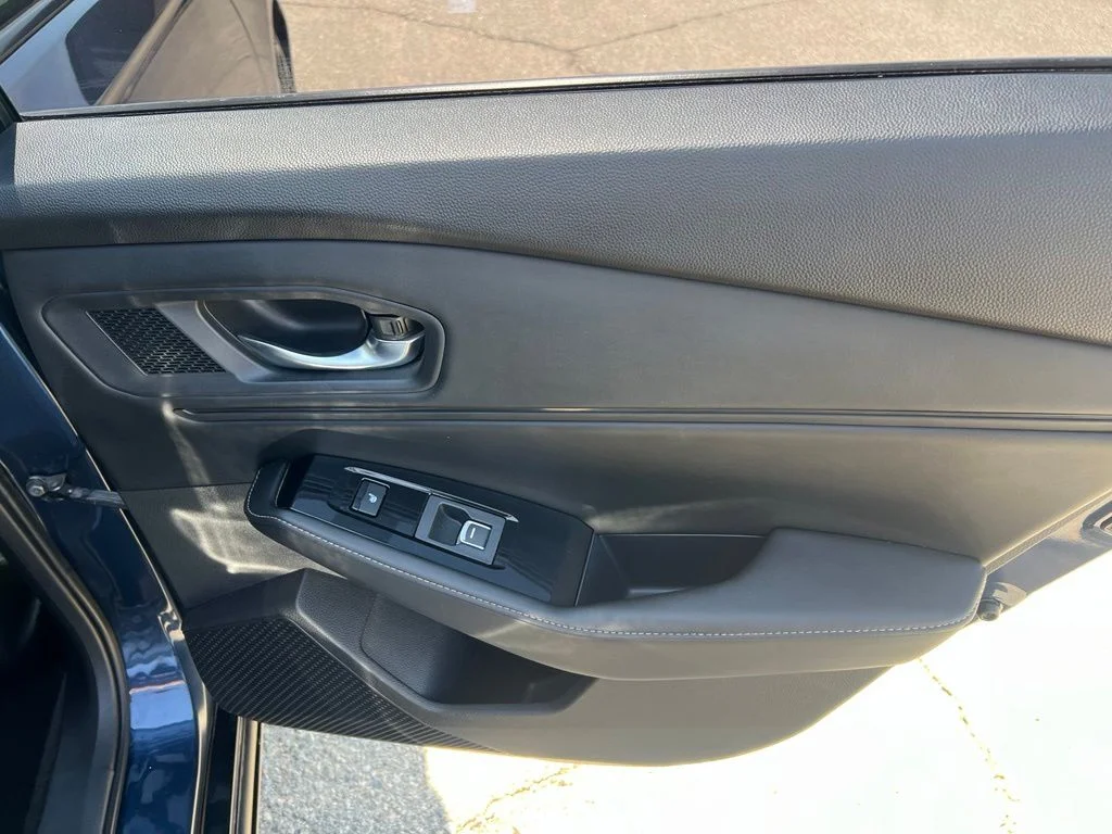 Used 2023 Meteorite Gray Metallic Honda Touring image 23