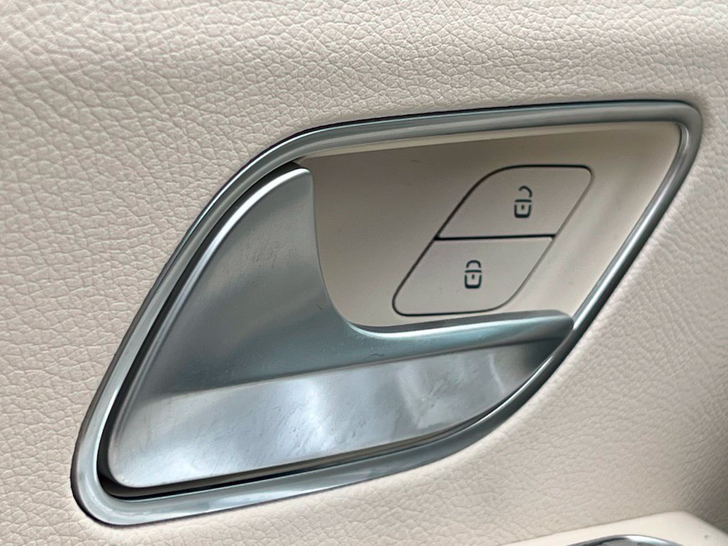 Certified Used 2024  Mercedes-Benz GLE 350 image 34