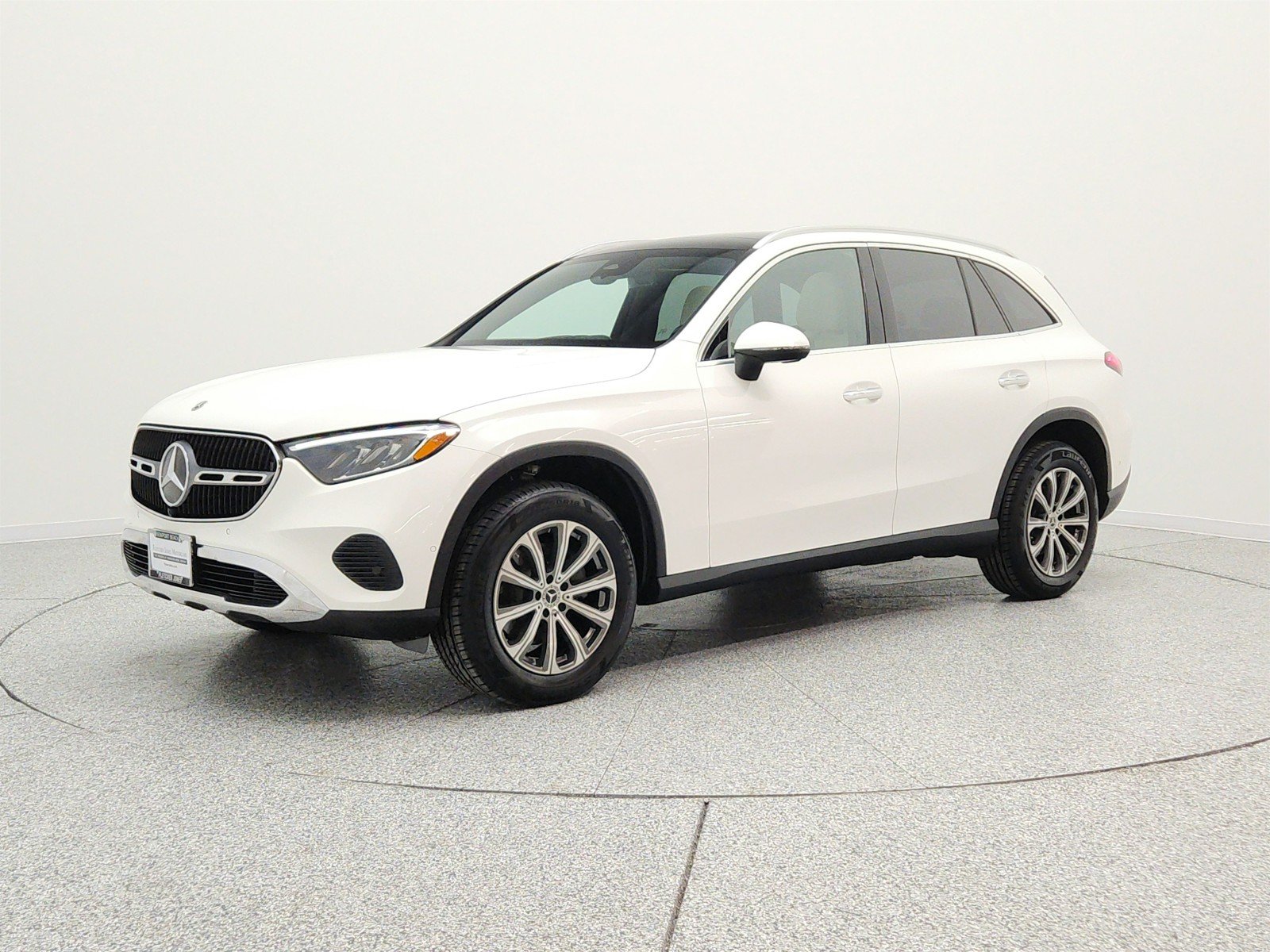2024 Mercedes-Benz GLC GLC 300's photo