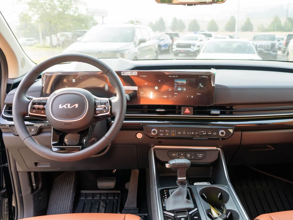 New 2026 Aurora Black Pearl Kia SX Prestige image 17
