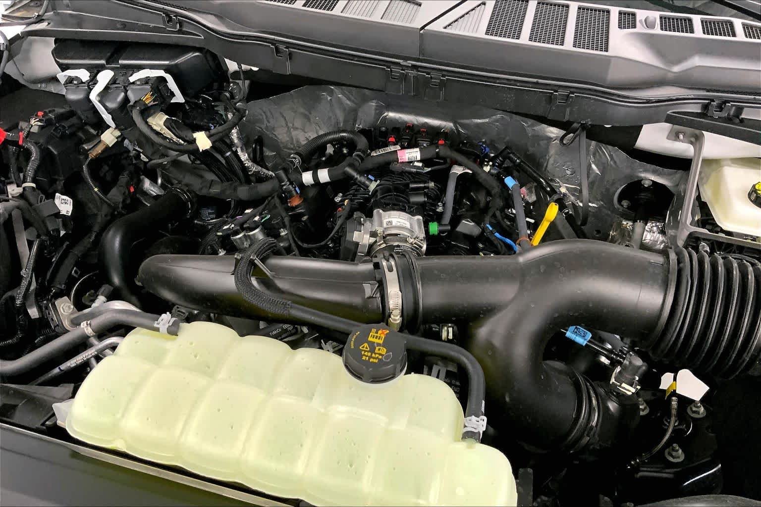 New 2026 Oxford White Ford STX® image 15