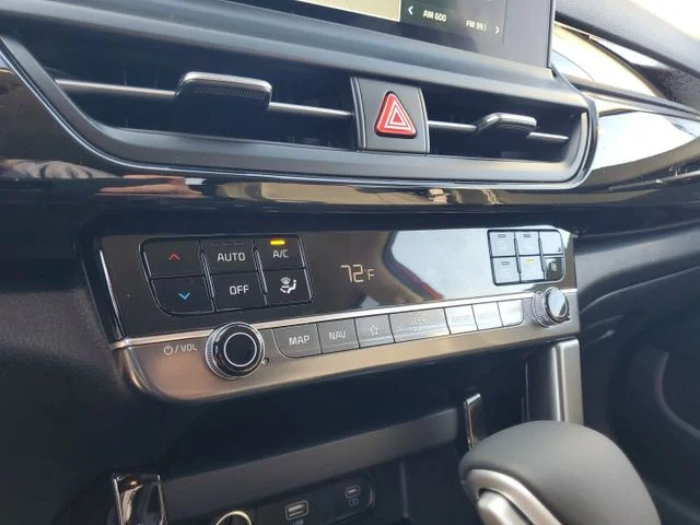 2025 Kia Seltos X-Line - Photo 18