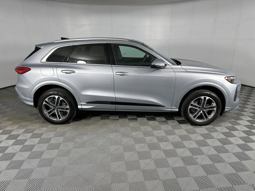 Certified Used 2025 Silver Audi 2.0T Premium image 15