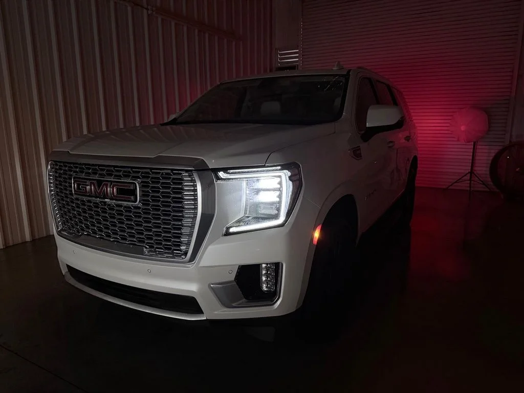 Used 2021 White Frost GMC Denali image 8