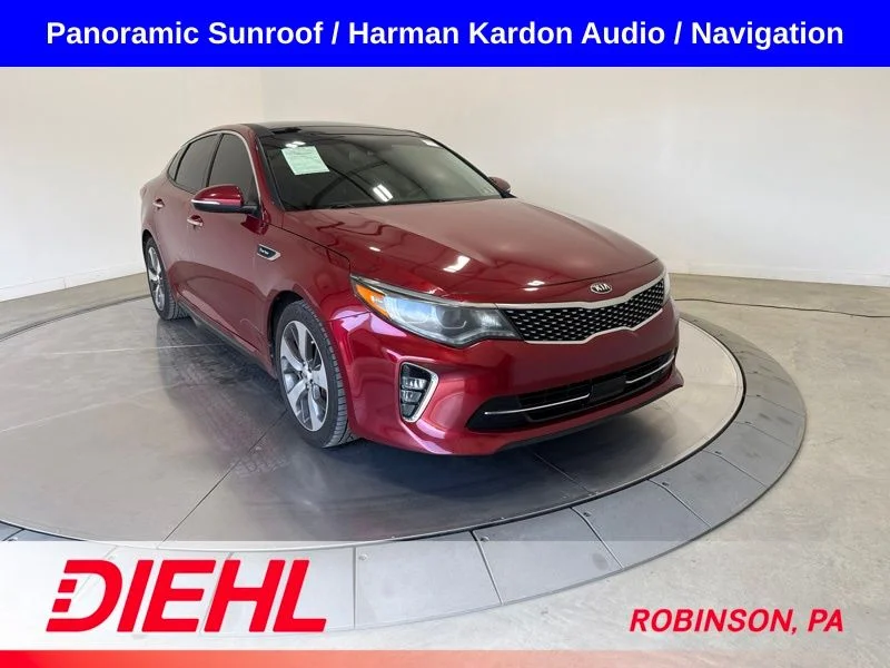 Used 2018 Red Kia SX image 1