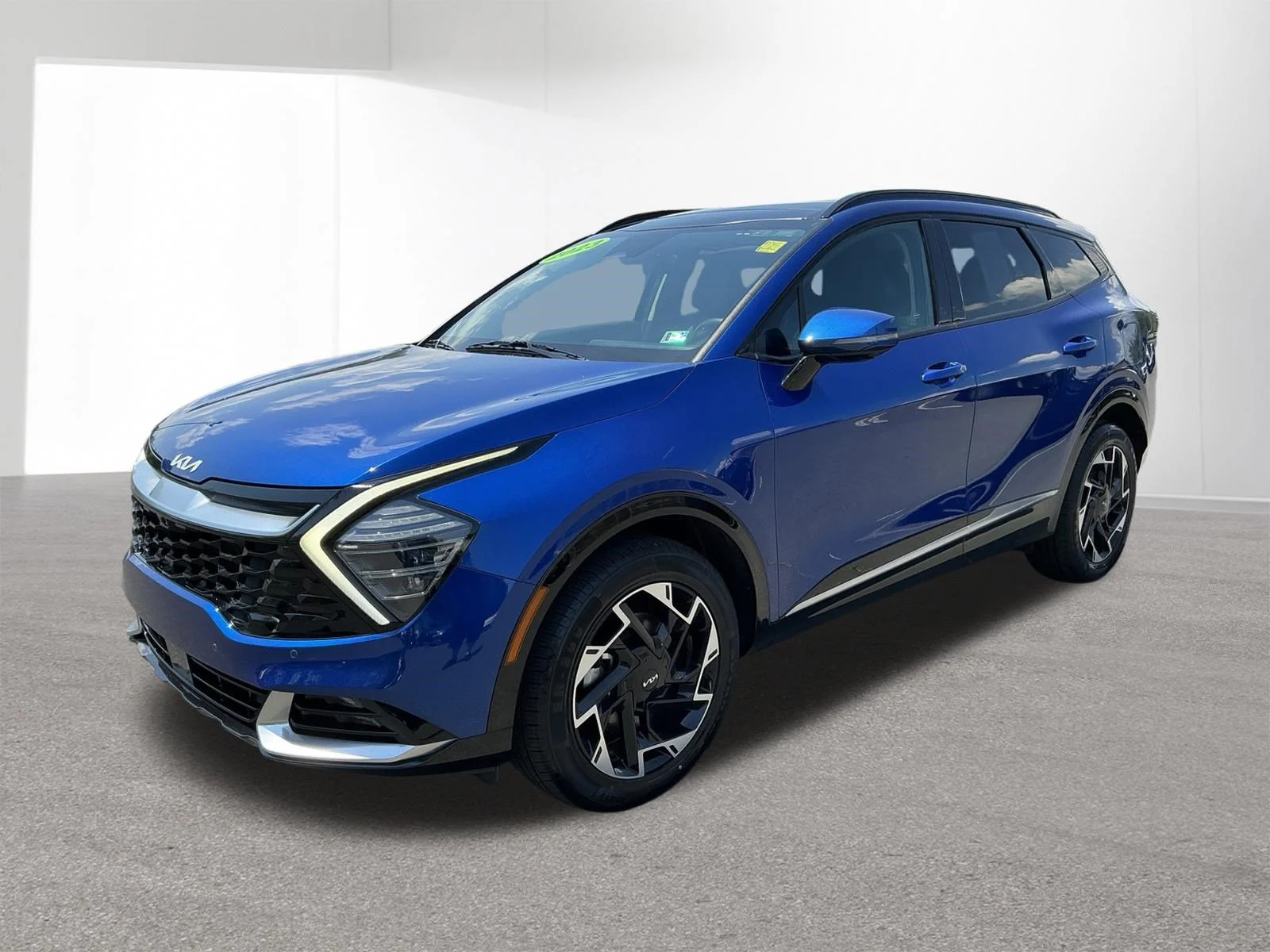 Used 2023 Blue Kia SX-Prestige image 7