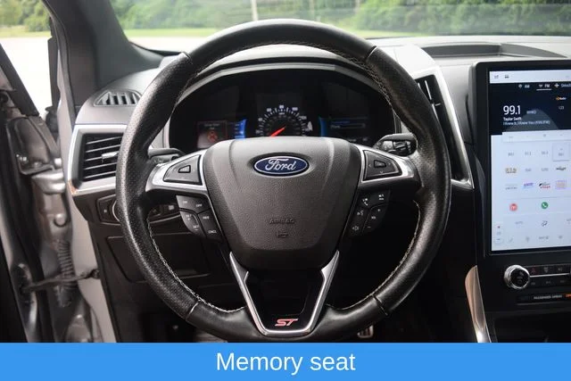 Used 2023 Silver Ford ST image 4