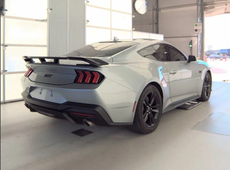 Used 2025 Silver Ford GT image 4