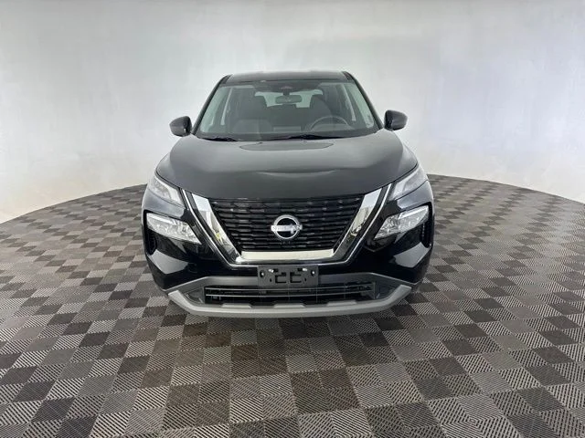 Used 2023 Black Nissan SV image 2